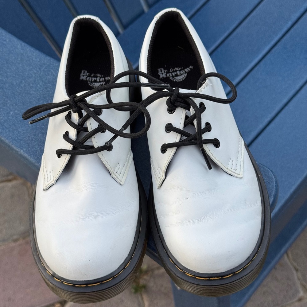 Dr. Martens 1461 J Junior White Leather 3 Eye Oxford Shoes Size 3 US Kids